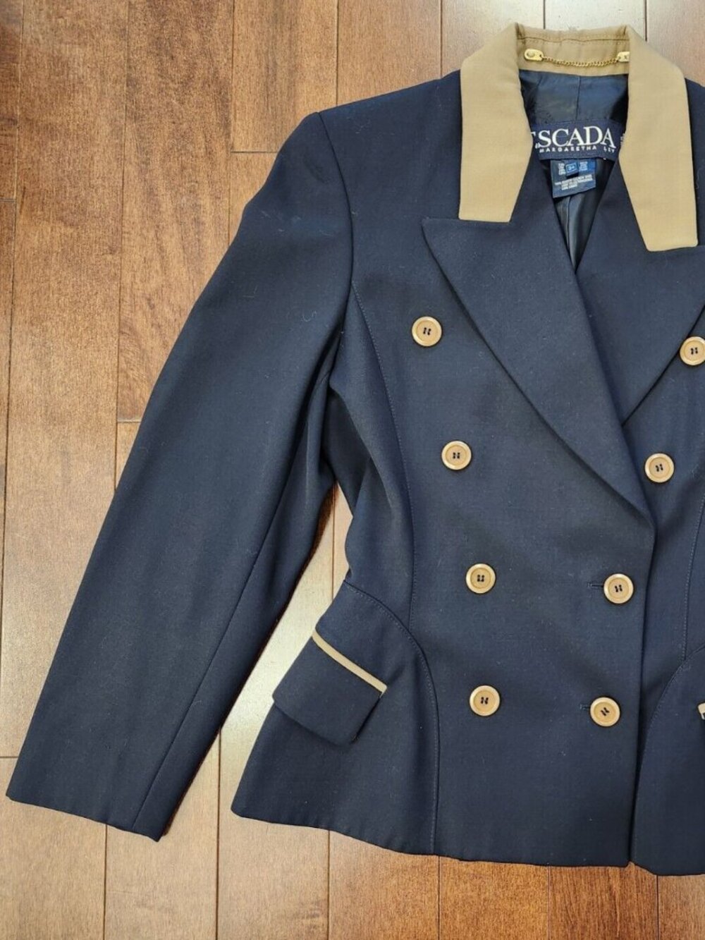 Escada by Margaretha Ley women's blazer in size 34